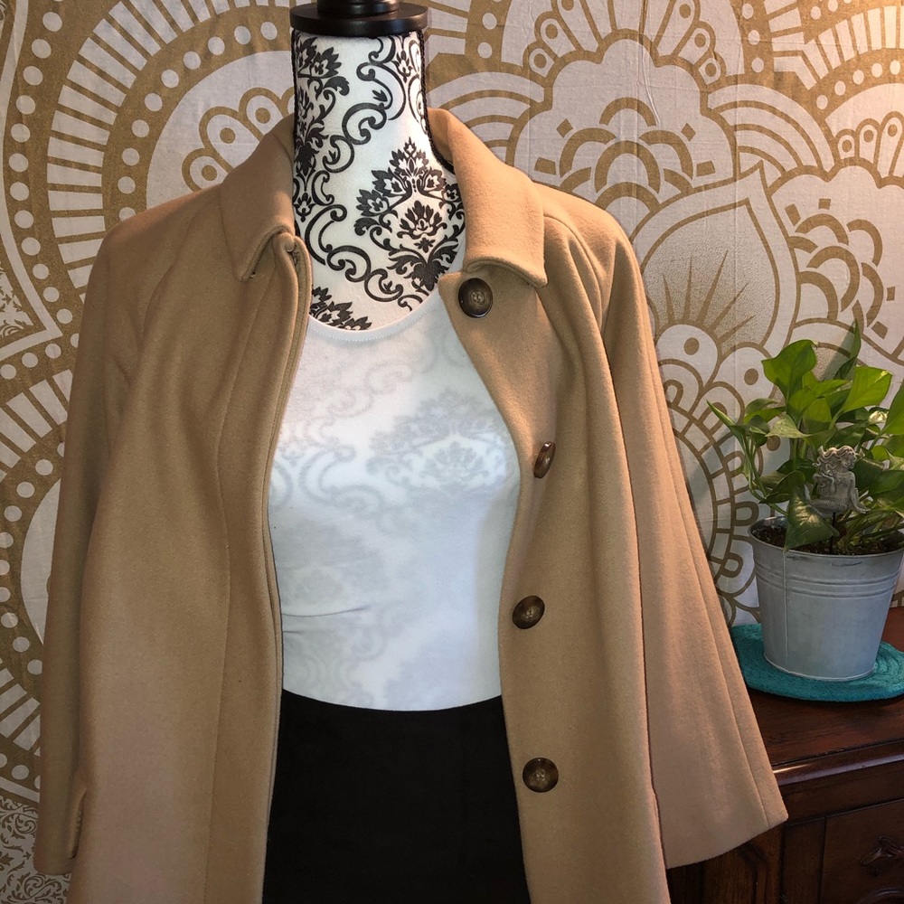 Short Peacoat - Liz Claiborne - XL - Tan/Cream ⭐️